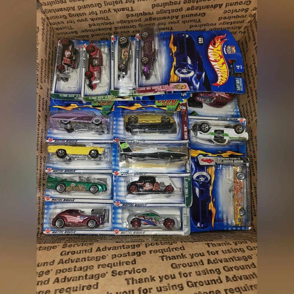 60 Hot Wheels Cars - Picture 4 of 4